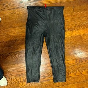 SPANX never worn ankle leather leggings